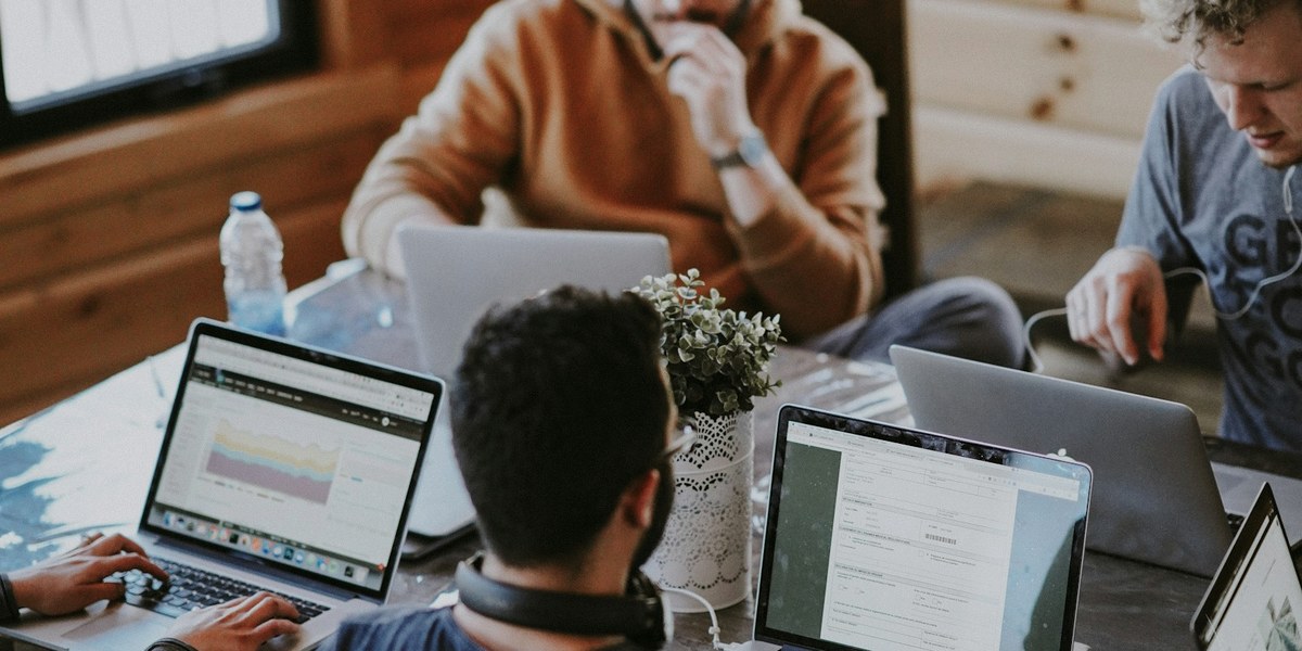 Google, Bing and Yandex SEO — How Search Engines Discover, Crawl, Index and Display Websites in Search Results