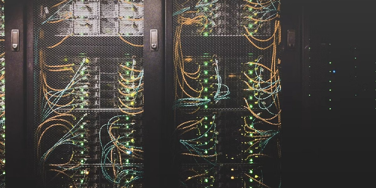 Web Solutions With Hosting: Stable and Manageable Systems