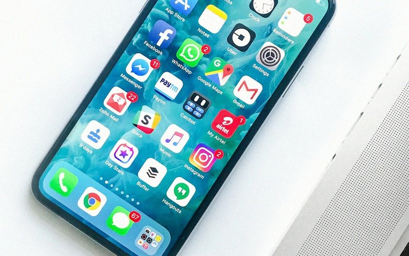 Startup Mobile UI